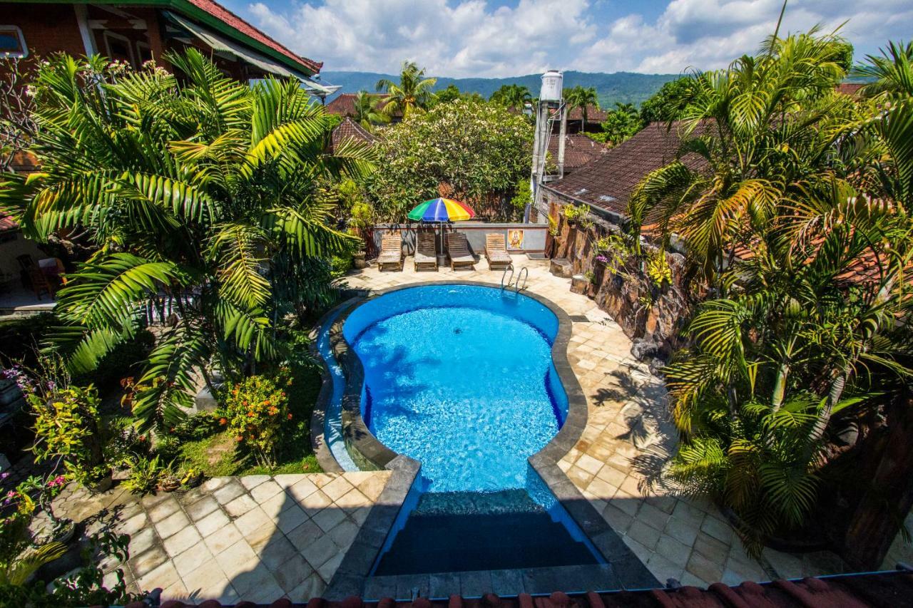 Pondok Wisata Elsa 2 Hotel Lovina  Exterior photo